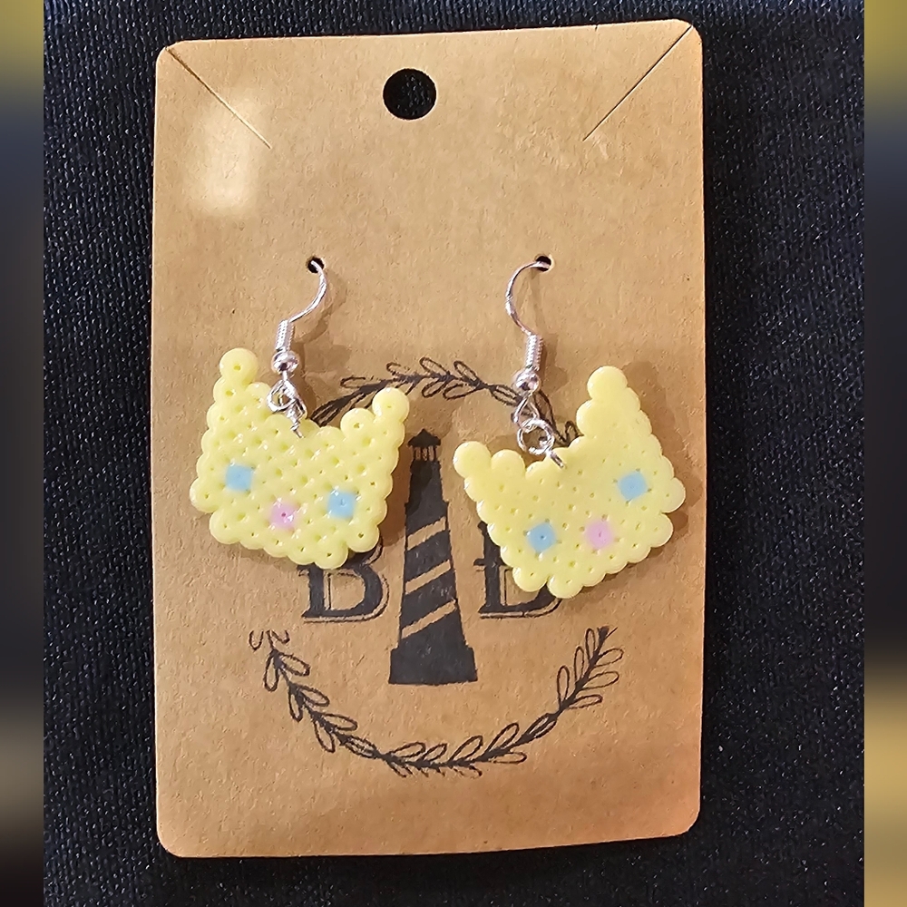 Handmade Mini Perler Yellow Cat Beautiful Beacons Earrings
